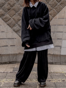 「Utusiyo（ウツシヨ）のアイテム（パーカー）」を使った、JURIさん（レディース・165cm）の秋コーディネート