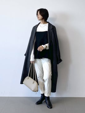 「アイテム（バングル/リストバンド）」を使った、OKAWAさん（レディース・161cm）の秋コーディネート