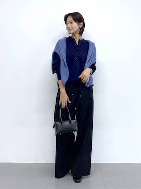 「アイテム（バングル/リストバンド）」を使った、OKAWAさん（レディース・161cm）の冬コーディネート