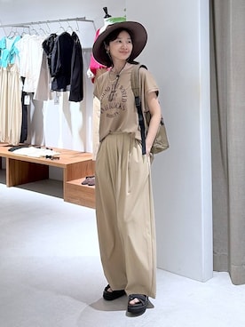 「OVERRIDE（オーバーライド）のアイテム」を使った、OKAWAさん（レディース・161cm）の春コーディネート