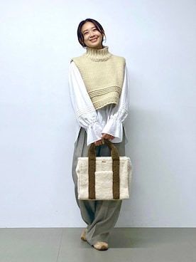 「MOHI（モヒ）のアイテム」を使った、OKAWAさん（レディース・161cm）の秋コーディネート