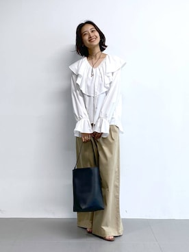「アイテム（チノパンツ）」を使った、OKAWAさん（レディース・161cm・20代）の夏コーディネート