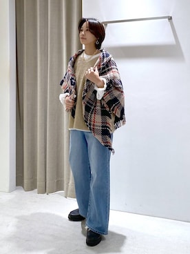 「アイテム（ストール/ショール）」を使った、OKAWAさん（レディース・161cm・30代）の秋コーディネート