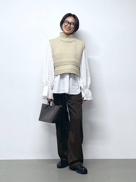 「アイテム（チノパンツ）」を使った、OKAWAさん（レディース・161cm・20代）の秋コーディネート