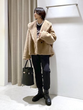 「アイテム（ピーコート）」を使った、OKAWAさん（レディース・161cm・30代）の秋コーディネート