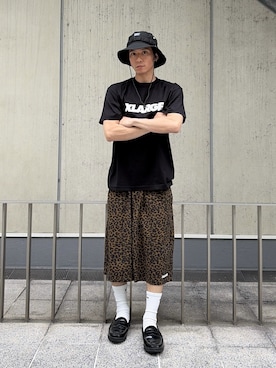 「XLARGE（エクストララージ）のXLARGE×NEW ERA JUNGLE HAT（ハット、ブラック系）」を使った、香村大貴さん（メンズ・165cm）の春コーディネート