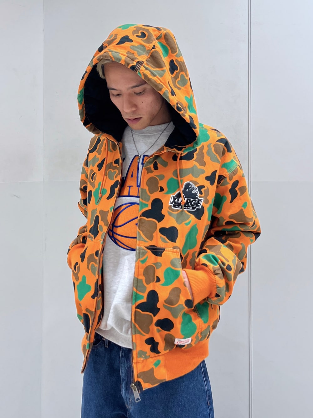 XLARGE（エクストララージ）の「COLLEGE LOGO CREWNECK SWEAT