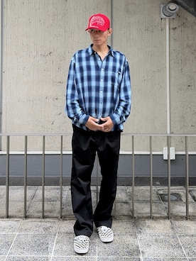 「XLARGE（エクストララージ）のHW CAP（キャップ、レッド系）」を使った、香村大貴さん（メンズ・165cm）の秋コーディネート