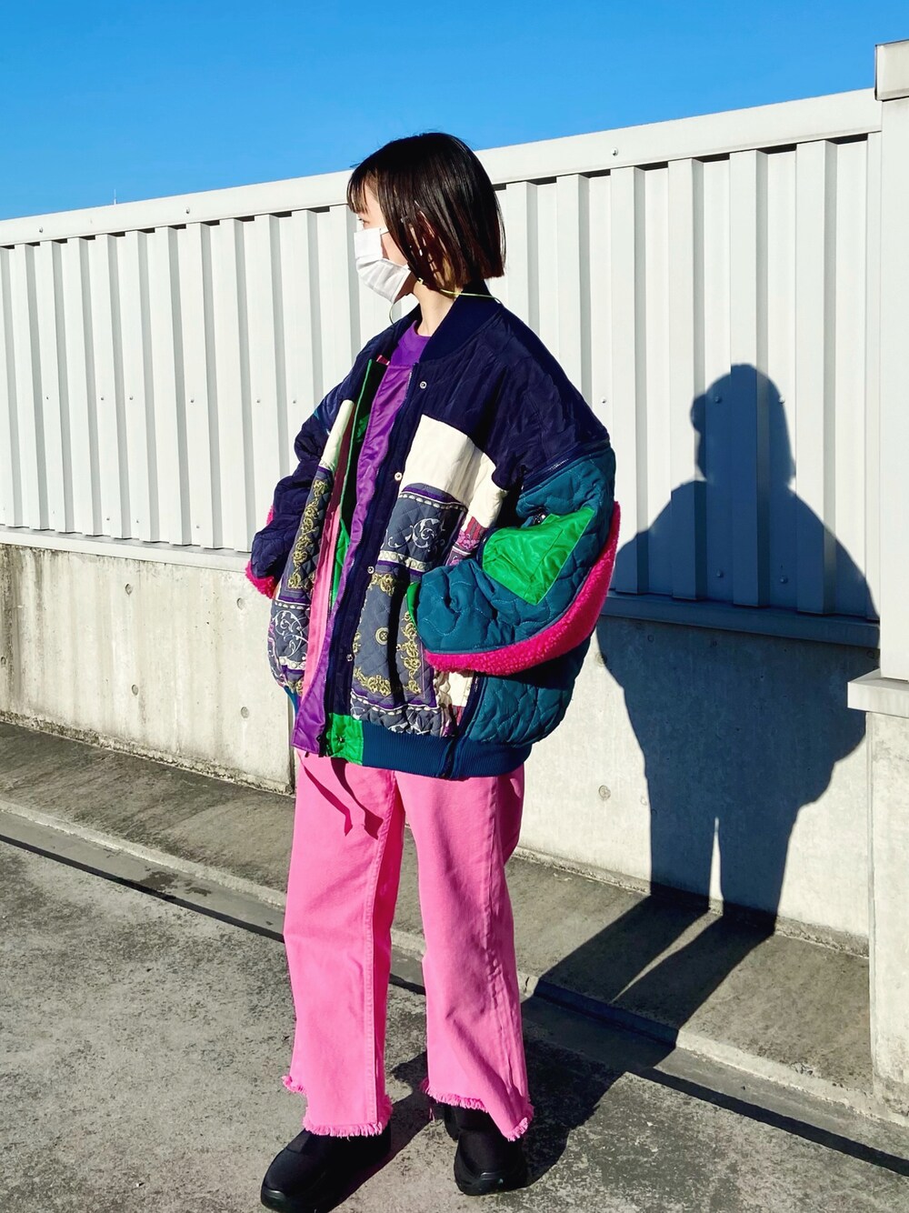 「カジュアルコーデ、休日スタイル、カラーコーデ、低身長、低身長コーデ、低身長女子、ZARA、ピンクコーデ、スニーカー、スニーカーコーデ、休日コーデ」｜「ZARAのアイテム（デニムパンツ、ピンク系）」を使った、yukachin0204さん（レディース・148cm）の冬コーディネートの1枚目の写真