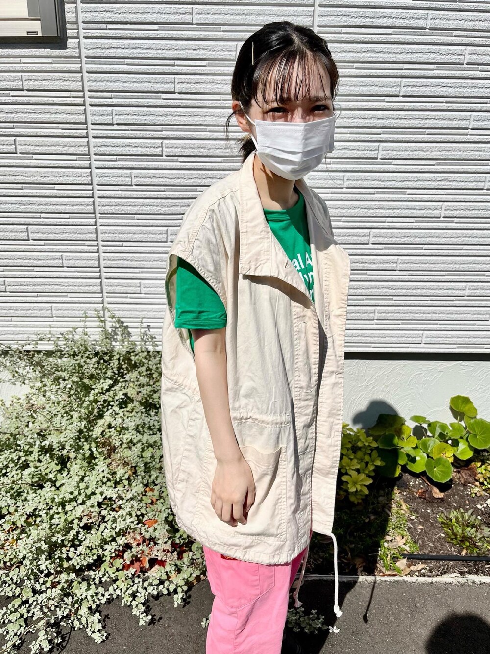 「休日スタイル、大人女子、夏コーデ、デュカ、古着女子、dukkah_pr、dukkah_girl、低身長コーデ、低身長、ミリタリーベスト、WEGO、Dickies、ミリタリーコーデ、夏服」｜「DuKKahのアイテム（ミリタリージャケット、ホワイト系）」を使った、yukachin0204さん（レディース・148cm）の夏コーディネートの1枚目の写真