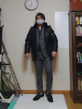 「Paul Smith（ポールスミス）のアイテム（スーツセット）」を使った、加藤智雅さん（メンズ・172cm）の冬コーディネート