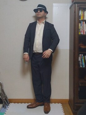 「フランネルシャツ」｜「アイテム（スラックス）」を使った、加藤智雅さん（メンズ・172cm）の秋コーディネート