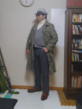 「Lands' End（ランズエンド）のアイテム（パンツ）」を使った、加藤智雅さん（メンズ・172cm）の秋コーディネート
