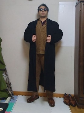 「オーバーサイズシャツ」｜「アイテム（ジャケット/アウター）」を使った、加藤智雅さん（メンズ・172cm）の秋コーディネート
