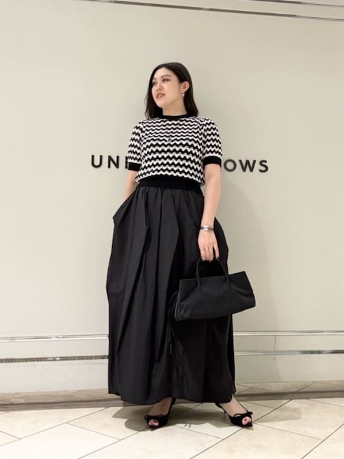 AEWEN MATOPH＞ナイロンタックコクーンスカート ‐ ウォッシャブル