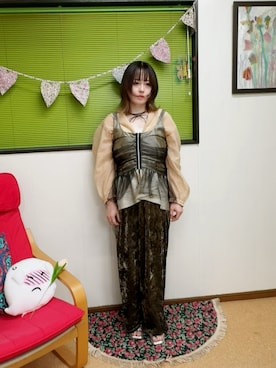 「シアートップス」｜「アイテム（その他アウター）」を使った、小都ミクさん（レディース・157cm）の夏コーディネート