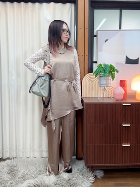 「LIAN（リアン）のアイテム」を使った、小都ミクさん（レディース・157cm）の夏コーディネート