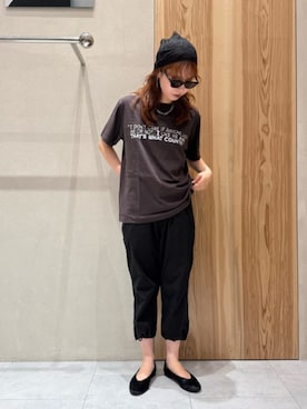 「ATTISESSION（アティセッション）のアイテム」を使った、稲本（inamoto）さん（レディース・160cm）の夏コーディネート