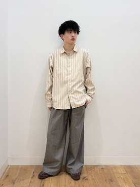 「SENSE OF PLACE by URBAN RESEARCH（センスオブプレイスバイアーバンリサーチ）のウールタッチストライプワイドフレアパンツ（その他パンツ）」を使った、yukiさん（メンズ・168cm）の秋コーディネート