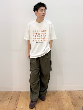 「SENSE OF PLACE by URBAN RESEARCH(センスオブプレイスバイアーバンリサーチ)のワイドカーゴパンツ(その他パンツ、グリーン系)」を使った、yukiさん(メンズ・168cm)の夏コーディネート