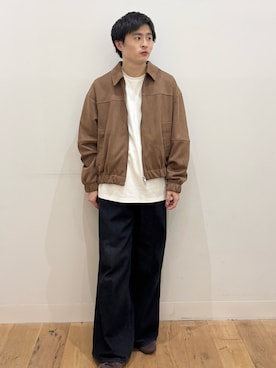 「SENSE OF PLACE by URBAN RESEARCH(センスオブプレイスバイアーバンリサーチ)の『イージーケア/吸水速乾』コンフォートロングTシャツ(Tシャツ/カットソー、ホワイト系)」を使った、yukiさん(メンズ・168cm)の秋コーディネート