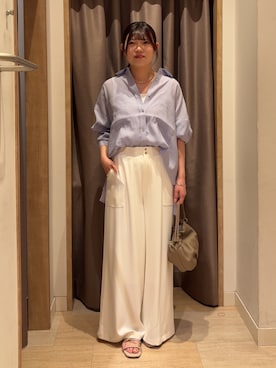 「Jena espace merveilleux（ジェナ　エスパスメルヴェイユ）の【ドライタッチ/通気性◎】バックシャーリングシャツ（シャツ/ブラウス、パープル系）」を使った、うたさん（レディース・158cm）の春コーディネート