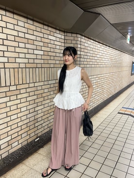 「SHENERY（シーナリー）のレースペプラムフリルタンク（シャツ/ブラウス、ホワイト系）」を使った、IEHISA_162cmさん（レディース・162cm）の夏コーディネート