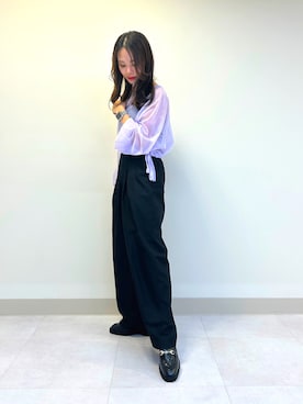 「HIMIKO（ヒミコ）のアイテム（ローファー）」を使った、Kannaさん（レディース・157cm）の秋コーディネート
