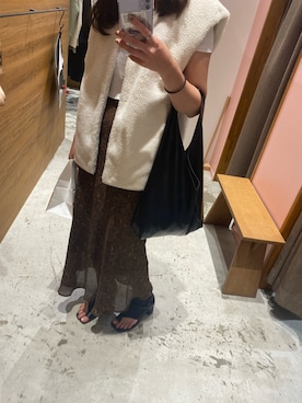 「H&M（エイチ・アンド・エム）のアイテム（ベスト）」を使った、Maikoさん（レディース・161cm）の秋コーディネート
