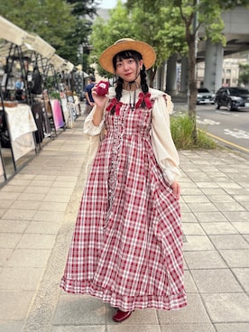 「アイテム（ワンピース/ドレス、レッド系）」を使った、ハチさん（レディース・156cm）の冬コーディネート