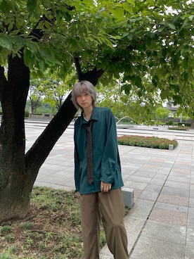 「古着好きな人と繋がりたい」｜「アイテム（フォーマルスーツ/小物）」を使った、けんさん（メンズ・171cm）の秋コーディネート