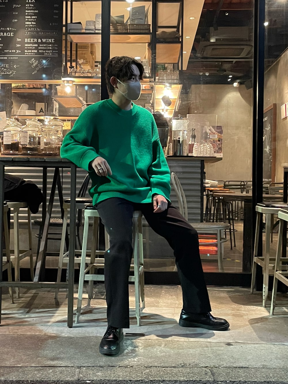「私の推しブランド、冬、カジュアルコーデ、オトナカジュアル、ゆるコーデ、休日スタイル、お洒落さんとつながりたい、いいね、save、フォローお願いします🤑、ニット、グリーン、グリーンコーデ、グリーンニット、ニットコーデ、ニット/セーター」｜「HAREの【WEB限定】オーバーサイズカラーニットプルオーバー(HARE)（ニット/セーター、グリーン系）」を使った、kocoinsさん（メンズ・178cm）の冬コーディネートの1枚目の写真