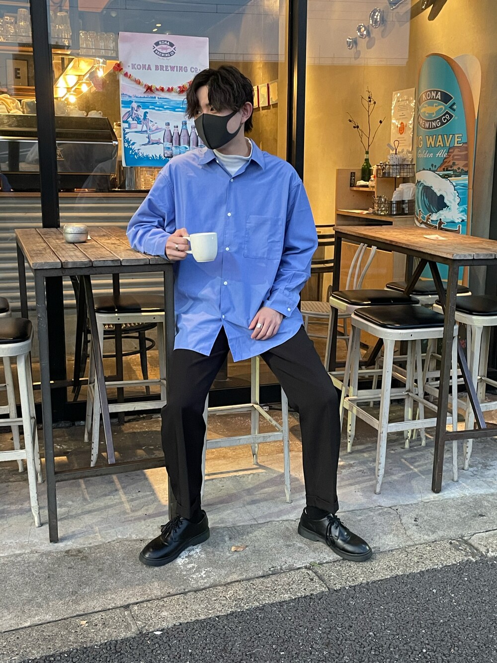 「wearhalloween2021、秋コーデ、今日のコーデ、シンプル、カジュアル、ゆるコーデ、大人コーデ、休日スタイル、冬コーデ、いいね、save、フォローお願いします🤑、相互フォロー」｜「WYM LIDNMの【WYM LIDNM】TENCEL RELAX WIDE SHIRT（シャツ/ブラウス、ブルー系）」を使った、kocoinsさん（メンズ・178cm）の秋コーディネートの1枚目の写真