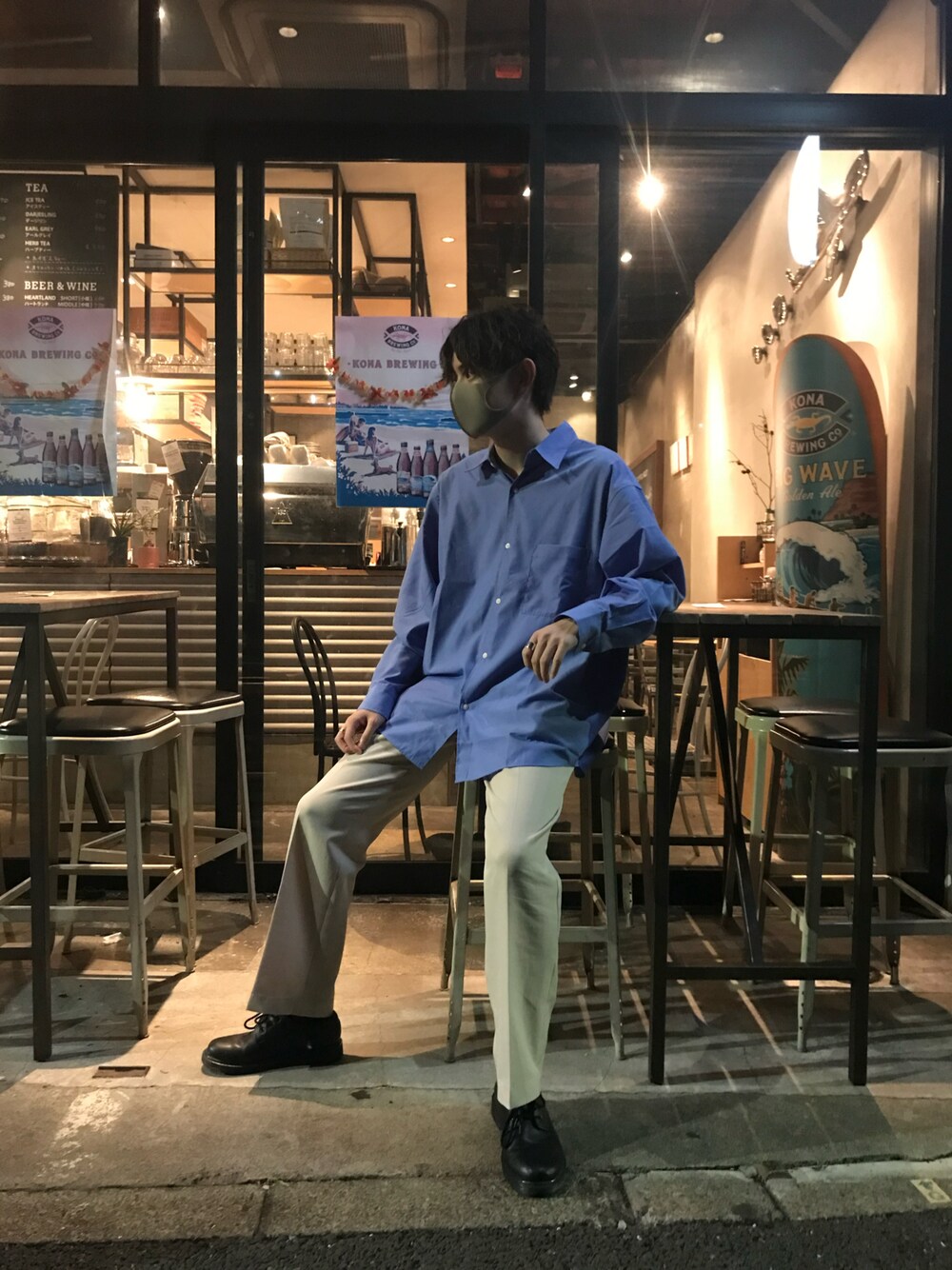 「秋のコーデ、カジュアルコーデ、秋冬コーデ、おしゃれさんと繋がりたい、秋服、オーバーサイズ、お洒落さんとつながりたい、相互フォロー、いいね、save、フォローお願いします🤑、wearhalloween2021」｜「WYM LIDNMの【WYM LIDNM】TENCEL RELAX WIDE SHIRT（シャツ/ブラウス、ブルー系）」を使った、kocoinsさん（メンズ・178cm）の秋コーディネートの1枚目の写真