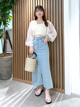 「FREE'S MART（フリーズマート）のアイテム（かごバッグ）」を使った、takamiさん（レディース・164cm）の春コーディネート
