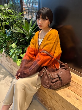 「グラデーションニット」｜RODEOCROWNSWIDEBOWLさん（レディース・162cm）の秋コーディネート