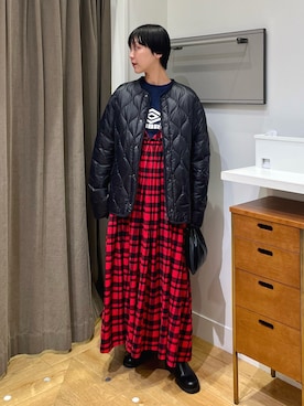 「アイテム（ダウンジャケット/コート）」を使った、SAKURAさん（レディース・166cm）の秋コーディネート