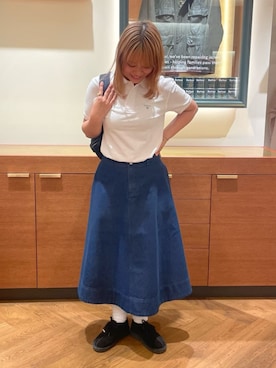 「Barbour（バブアー）のMaia デニムミディスカート（デニムスカート、ブルー系）」を使った、Barbour スタッフさん（レディース・157cm）の春コーディネート