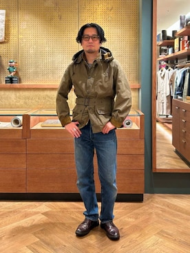 「Barbour（バブアー）の【Ursula/ウルスラ】ワックス ジャケット（ブルゾン、ベージュ系）」を使った、Barbour スタッフさん（レディース・175cm）の夏コーディネート