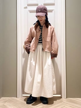 「Barbour（バブアー）のCascade sports コットン６パネル キャップ（キャップ、パープル系）」を使った、Barbour スタッフさん（レディース・175cm）の夏コーディネート