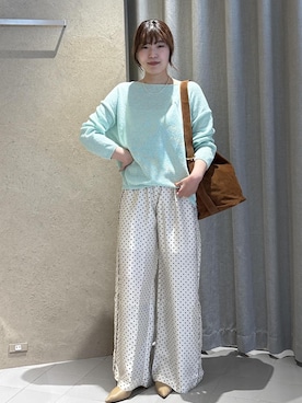 「SALON adam et rope'（サロン アダム エ ロペ）の【W S（ドゥーブル）】ソフトレザーヒールパンプス（パンプス、ベージュ系）」を使った、sanaさん（レディース・160cm）の春コーディネート