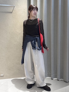 「SALON adam et rope'（サロン アダム エ ロペ）の3ozデニムドレスシャツ（シャツ/ブラウス、ブルー系）」を使った、sanaさん（レディース・160cm）の夏コーディネート
