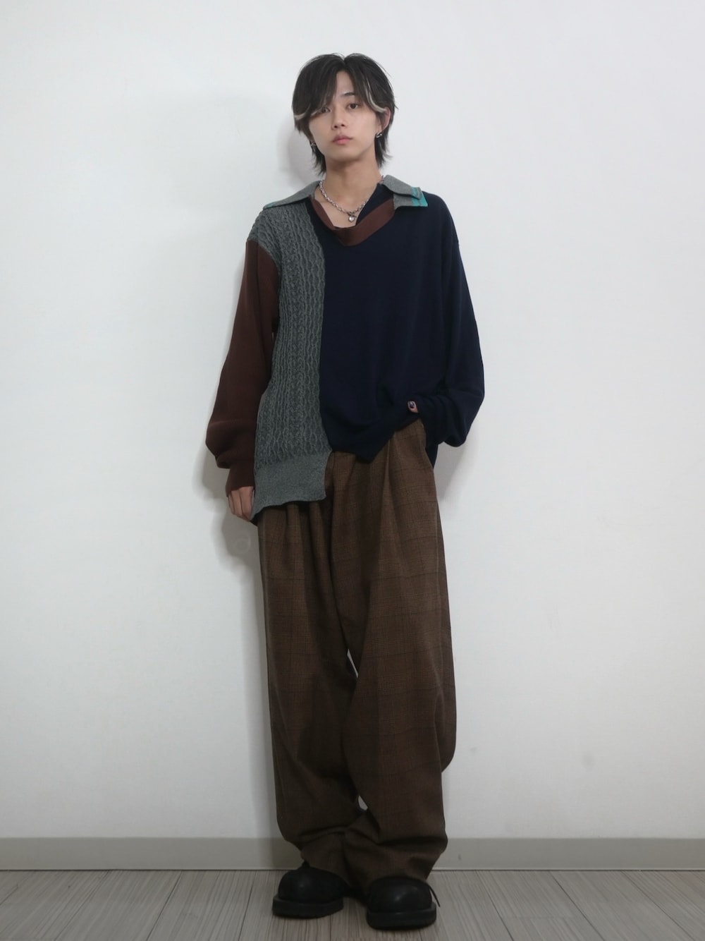 kolor カラー 22SS コントラスト セーターtakato着用 TAKATO｜kolorのニット/セーターを使ったコーディネート - WEAR