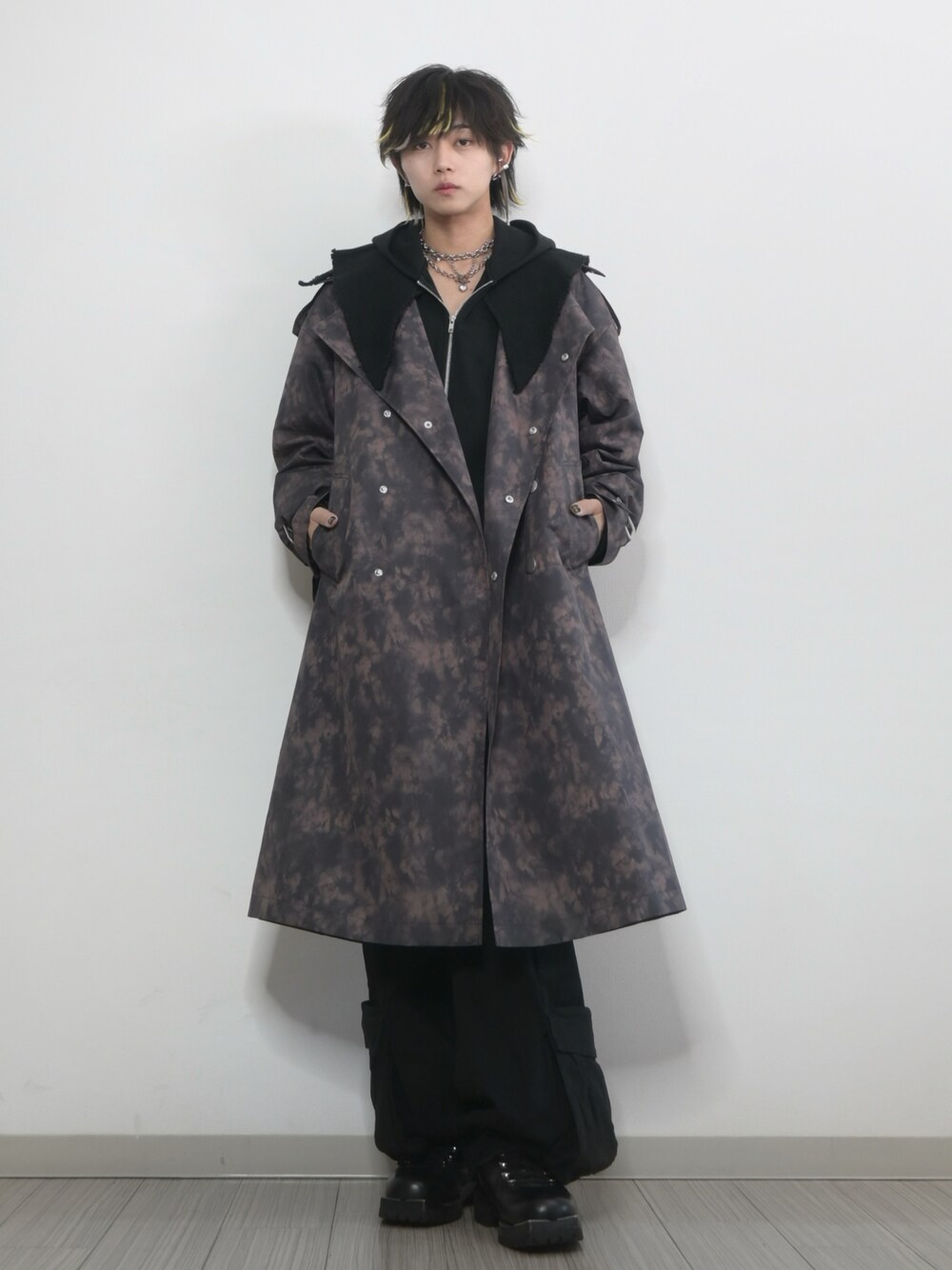 TAKATO｜GRANCYのトレンチコートを使ったコーディネート - WEAR