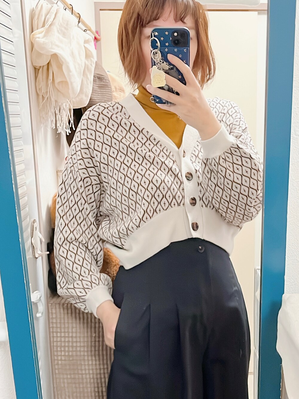 「春夏コーデ、骨格ウェーブ、ハイウエストパンツ、大人コーデ」｜「Drawing Numbersのアイテム（パンツ、ブラック系）」を使った、amiruri184さん（骨格ウェーブ・レディース・164cm）の春コーディネートの1枚目の写真