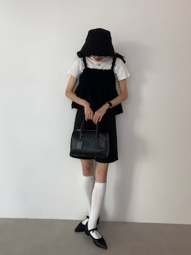 「アイテム（ボストンバッグ）」を使った、hinanoさん（レディース・163cm）の秋コーディネート
