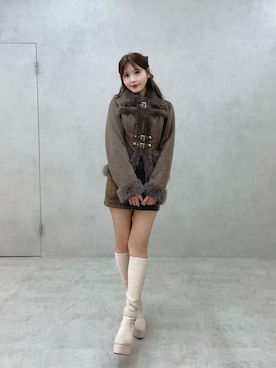 「アイテム（デニムスカート）」を使った、真里さん（レディース・162cm）の夏コーディネート