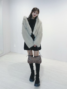 「ガーリーコーデ」｜「アイテム（ブーツ）」を使った、真里さん（レディース・162cm）の秋コーディネート