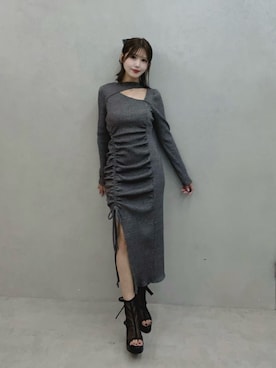 「EATME（イートミー）のアイテム（サンダル）」を使った、真里さん（レディース・162cm）の秋コーディネート