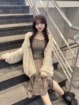 「フェザー」｜「アイテム（ワンピース/ドレス）」を使った、真里さん（レディース・162cm）の秋コーディネート